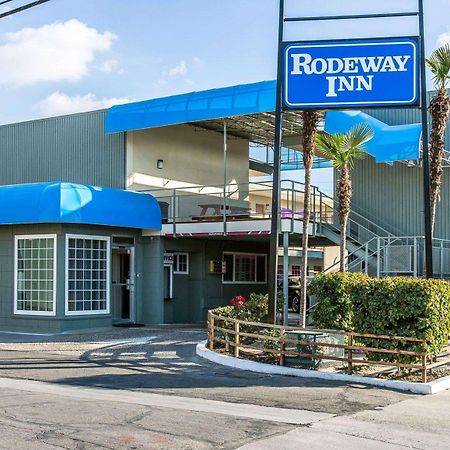 Rodeway Inn Downtown Hanford Exterior photo